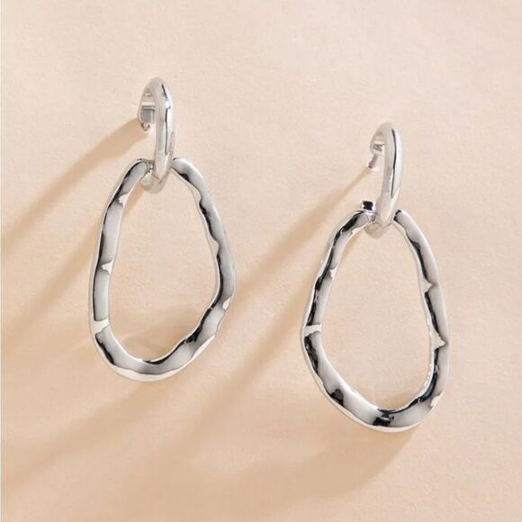 Ricki's New With Tag Silver Oval Drop Earrings - Picture 1 of 5
